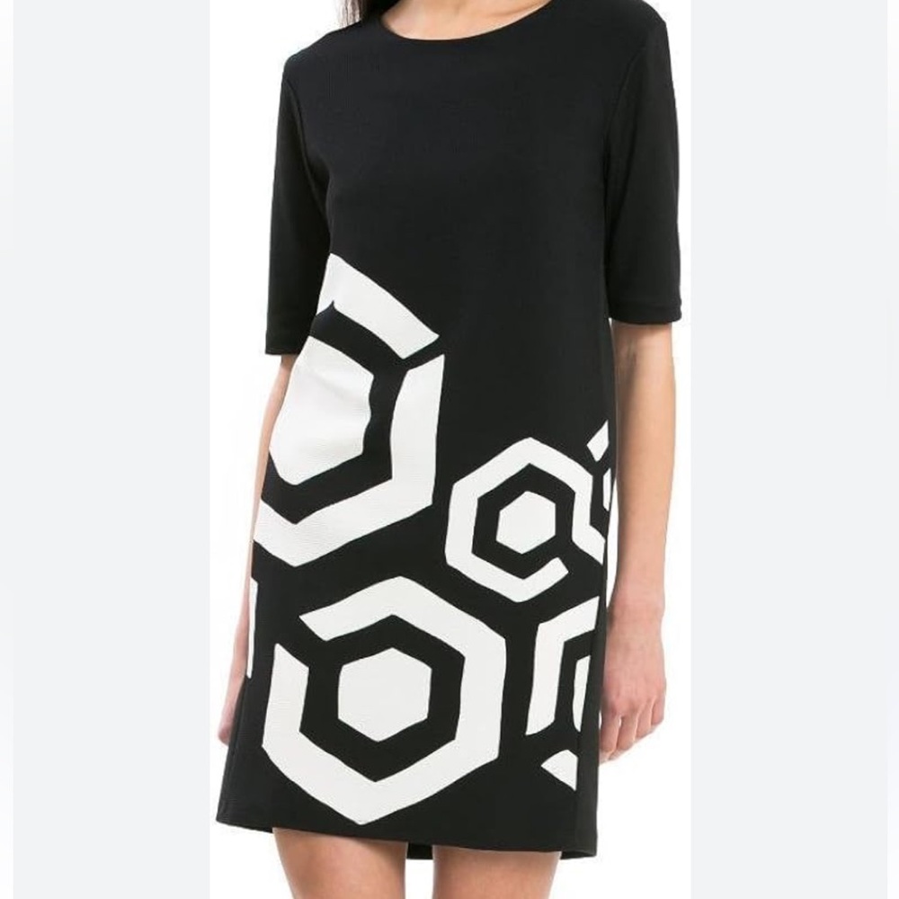 PERUZZI black and white three-quarter sleeve contemporary style dress